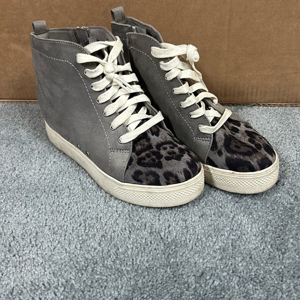 Leopard sneaker wedge
